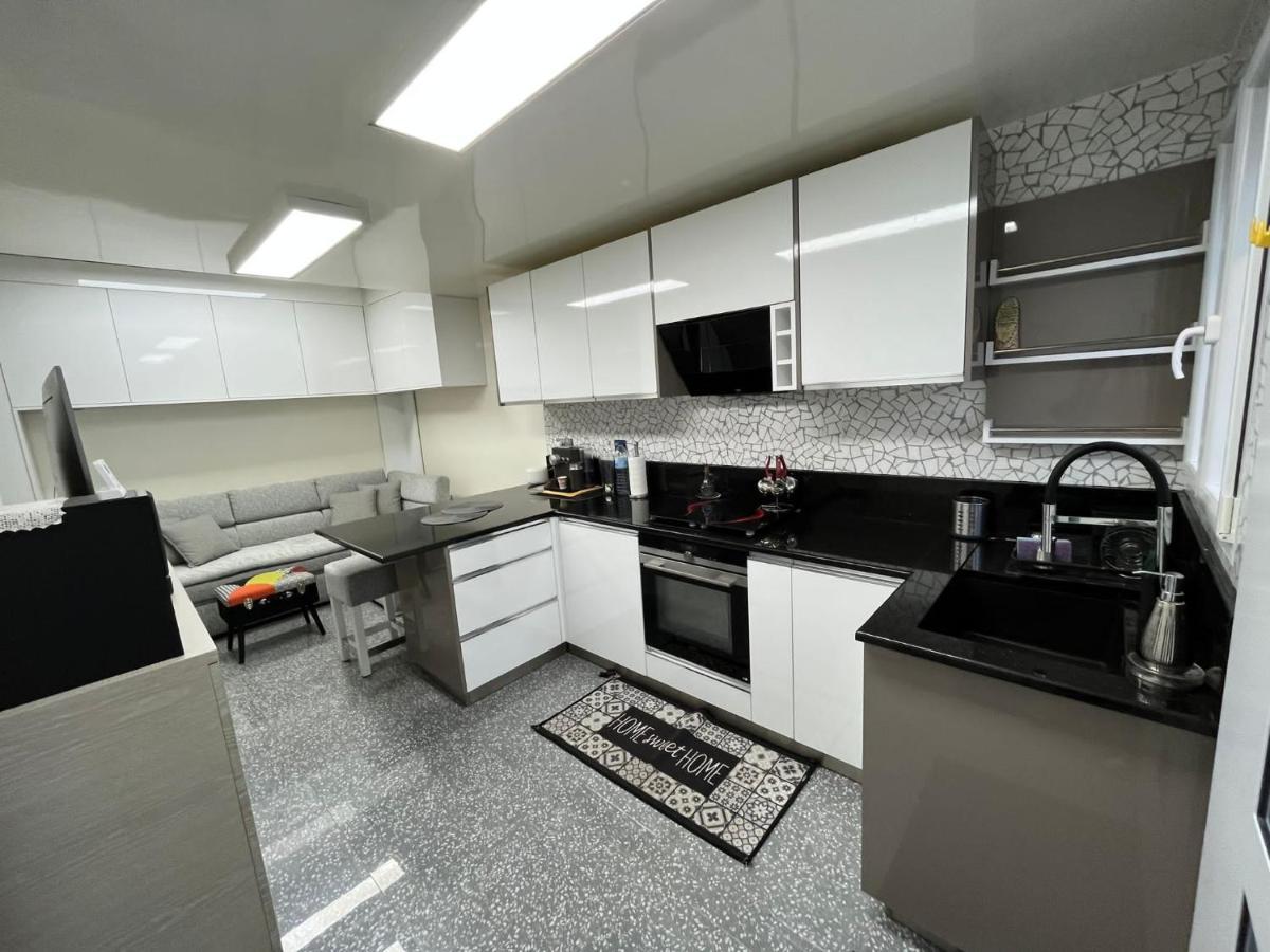 Sci Slama Family Livry Gargan Bagian luar foto